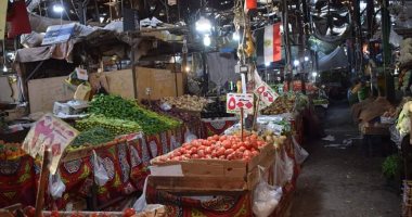 تعرف على أسعار الخضراوات فى سوق الدهار بالغردقة.. صور 