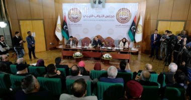 مجلس النواب الليبى يعقد جلسة فى بنغازى بحضور عقيلة صالح