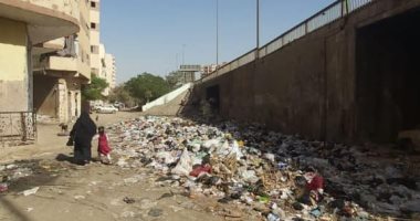 قارئ يشكو من تراكم القمامة بشارع الحرية بمنطقة بشتيل 