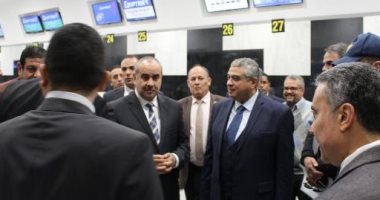 وزير الطيران يتفقد مطار شرم الشيخ للاطمئنان على الحركة الجوية وانتظام الرحلات