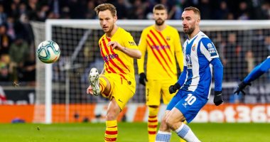 برشلونة يستغل راكيتيتش لخطف ندومبيلى من توتنهام