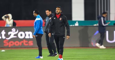 كهربا وإكرامى وأجايى ينتظمون فى مران الأهلى قبل مواجهة بيراميدز