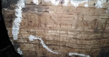 السياحة والآثار: الكتل الحجرية المكتشفة بقرية دنديط بالدقهلية بها نقوش هيروغليفية