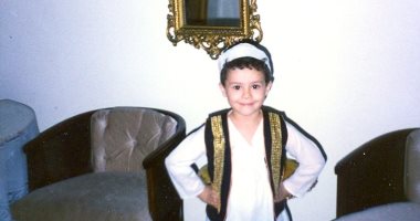 شوف صورة النجم رامى يوسف الحاصل على جولدن جلوب وهو طفل