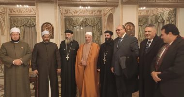 محافظا السويس والبحيرة يهنئون الإخوة الأقباط بعيد الميلاد المجيد
