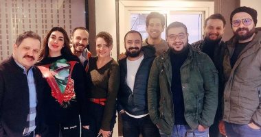 إدوارد فى جلسات التحضير لمسلسل "فرصة تانية" للفنانة ياسمين صبرى