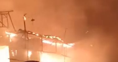 قارئ يشارك بفيديو حريق محل ملابس بجوار مستودع أنابيب بشبرا الخمية