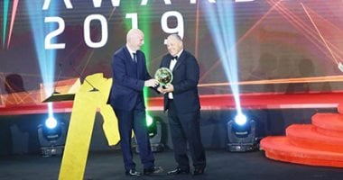 صور.. مصر تتوج بأفضل اتحاد كرة قدم في أفريقيا لعام 2019