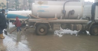 طقس غير مستقر بالإسكندرية والمحافظة ترفع حالة الطوارئ ..صور