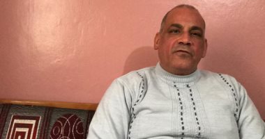 مأساة مواطن بالغربية بين علاج زوجته والغرق فى الديون لزواج بناته..صور وفيديو