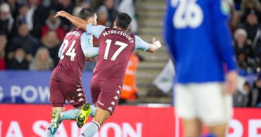 تريزيجيه يشارك في تعادل أستون فيلا ضد ليستر 1-1 بنصف نهائي كأس الرابطة