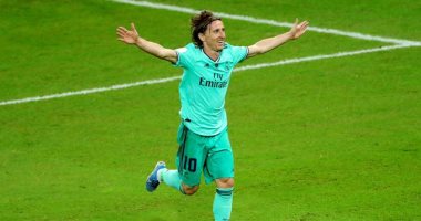ريال مدريد يخطط لتجديد عقد لوكا مودريتش حتى صيف 2022