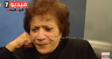 ابن عايدة عبد العزيز عن حالتها الصحية: "مش فى وعيها".. وأشرف زكى يتدخل