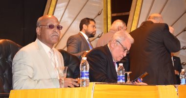 نقيب محامي الأقصر: النقيب العام وعدنا بتوفير 500 شقة للشباب وإنشاء نادٍ 