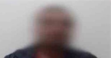 "الطبيب المزيف".. ضبط متهم بحيازة 3 شهادات خبرة مزورة فى مجال الطب
