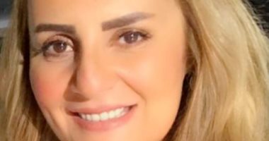 بهذه الكلمات دعمت رانيا محمود ياسين نجلها عمر بعد اتجاهه للتمثيل