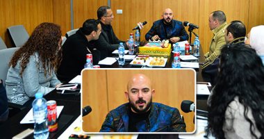محمود العسيلى فى ندوة «اليوم السابع»: فكرة الألبومات بالنسبة لى انتهت منذ 4 سنوات.. حبيت واتجوزت للمرة الثالثة بحثا عن السعادة.. أعانى من وقت أزمة «معاك واسطة» ونعيش فى مجتمع«مستنيين على الواحدة»