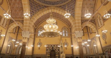 أذان وجرس ومشاعل.. افتتاح جامع الفتح وزيارة الكنيسة المرقسية وفتح المعبد اليهودى
