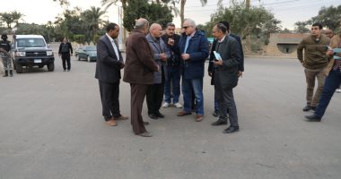 محافظ الجيزة يشرف على شفط مياه الأمطار ويوجه برفع مستوى النظافة بمدينتين