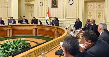 رئيس الوزراء يعقد أول اجتماع مع مجموعة تحسين مناخ الاستثمار ومشاركة القطاع الخاص