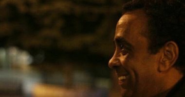 أول تعليق من محمد منير على وفاة ابن عمه ومدير أعماله.. ماذا قال الكينج؟