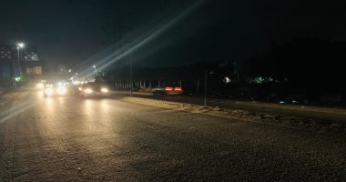 "سيبها علينا".. أهالى الدقهلية يشتكون من الظلام بالطريق الدائرى بالمنصورة