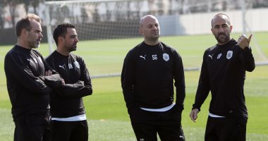 تشافي يقود تدريبات السد اليوم استعدادا لنهائى كأس قطر.. صور 