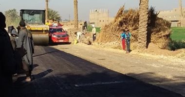 صور.. محافظ أسيوط: رصف عدة طرق بأطوال 6 كم بمراكز ديروط والقوصية وأبنوب