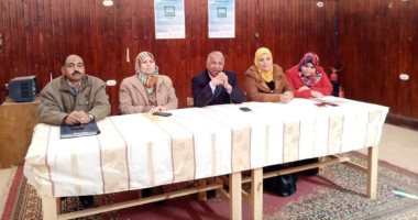 صور .. رئيس مركز بلاط يشهد ندوة عن مشروعات الشباب بدعم صندوق التنمية المحلية
