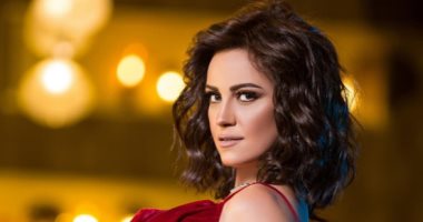 ريهام عبد الغفور تقترب من "دهب عيرة " مع يسرا