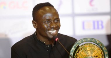 كواليس 24 ساعة قضاها ملك أفريقيا ساديو مانى فى مصر.. جناح باسمه مدى الحياة.. 7 أشخاص رافقوه من ليفربول بينهم 2 حراسة.. وتعليمات صارمة لنظامه الغذائى والإشراف على وجباته ومواعيد نومه.. و3 ساعات تدريب فى الجونة