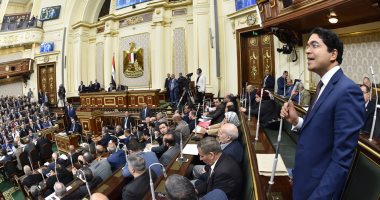 صور.. البرلمان يقر قانون الإيداع والقيد المركزى فى مجموعه ويُحيله لمجلس الدولة