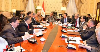 النائب محمد سعد تمراز يطالب بجدول زمنى للتحول من الرى بالغمر للرى الحديث
