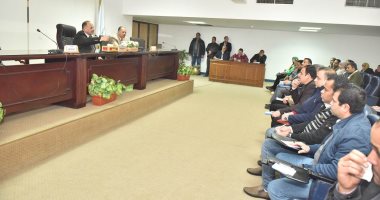 صور.. محافظ أسيوط: تفعيل البرامج التدريبية للعاملين بالجهاز الإدارى لمواكبة التطور