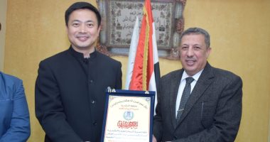 بالصور .. وفد صينى يزور مديرية التربية والتعليم بالاسكندرية