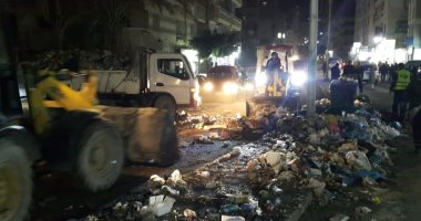 استجابة لـ"سيبها علينا".. رفع القمامة من منطقة شاطئ النخيل.. صور