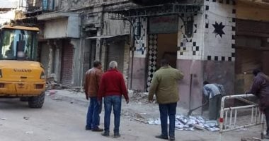 صور.. "تضامن الإسكندرية: حصر ضحايا عقار العطارين لصرف التعويضات