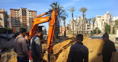 شركة "مياه القناة" تُعلن موعد الانتهاء من حل أزمة انسداد شبكات الصرف الصحى بالإسماعيلية.. صور