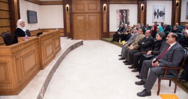 وزيرة التصامن توجه مديرى المديريات بحسن معاملة متلقى الخدمة