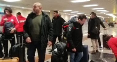 بعثة منتخب اليد تصل مطار القاهرة للسفر إلى تونس للمشاركةً بأمم إفريقيا