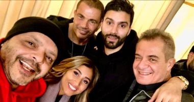 الحبايب.. الهضبة ودينا الشربينى فى ظهور جديد مع النجم محمد هنيدى