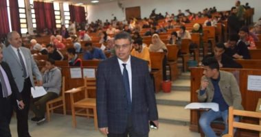 تصحيح 17 ألف ورقة امتحان بكلية التربية جامعة قناة السويس