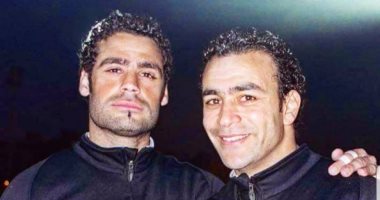 صور.. عبد المنصف يهنئ الحضرى بعيد ميلاده الـ 47