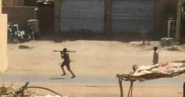 السودان يزيل آثار العدوان ويحاسب الضباط المتمردين.. تعليق الدراسة بسبب الأوضاع الأمنية.. والبرهان: صلاح قوش اعتقد أن جهاز المخابرات ملك خاص.. وعائشة موسى تدعو إلى مناقشة السلام في شرق البلاد