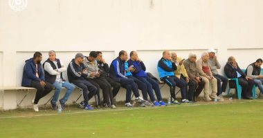 صور ..قدامي الإسماعيلي يساندون الدراويش قبل مواجهة سموحة