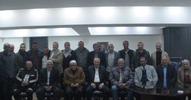 الإسماعيلى يخصص حافلة للنجوم القدامى لمؤازرة الفريق بالاسكندرية