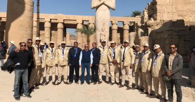 مظلات للاستراحة ولوحات إرشادية وشركة للأمن .. استعدادات استقبال السياح بالأقصر