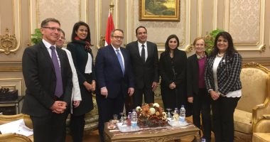 صور.. أبو العلا لـ"وفد برلماني فرنسى" : لن نقبل تدخل عسكرى خارجى في ليبيا