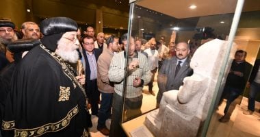 البابا تواضروس يزور متحف سوهاج القومي بصحبة مدير الأمن