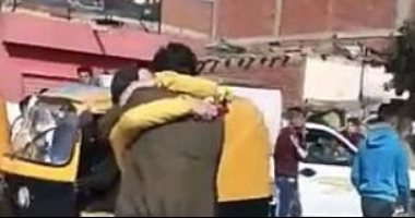استدعاء الطالبة والشاب بطلا فيديو الحضن بالشرقية .. والنيابة تخلي سبيلهما